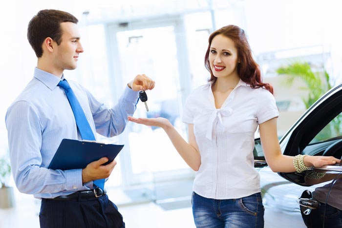 Conseiller(ère) de vente de voitures garage-roy